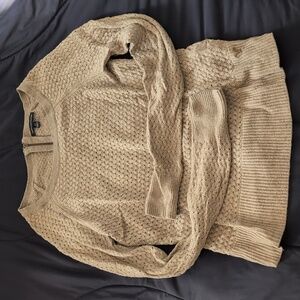 American Eagle Outfitters Beige Cable Knit Sweater